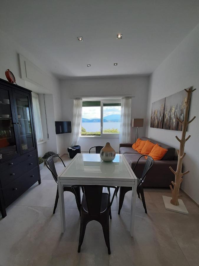 בלגירטה Bmp Apartment Gioiosa 2 Giardino Vista Lago Maggiore מראה חיצוני תמונה